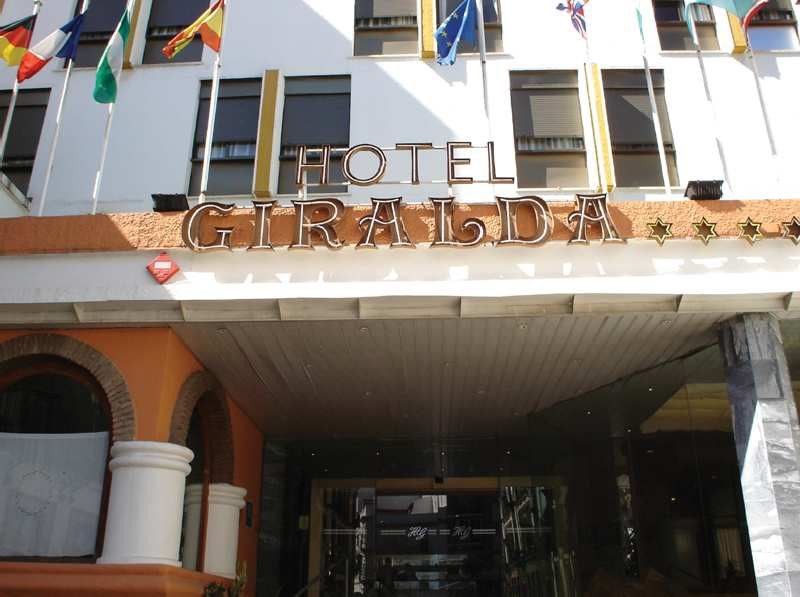 Catalonia Giralda Hotel Seville Exterior photo